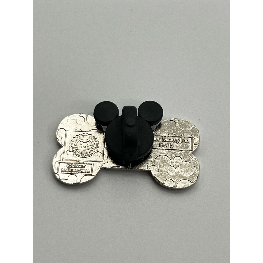 Disney Trading Pin - Disney Dog Bone -  Lady from Lady and the Tramp - Picture 2 of 3